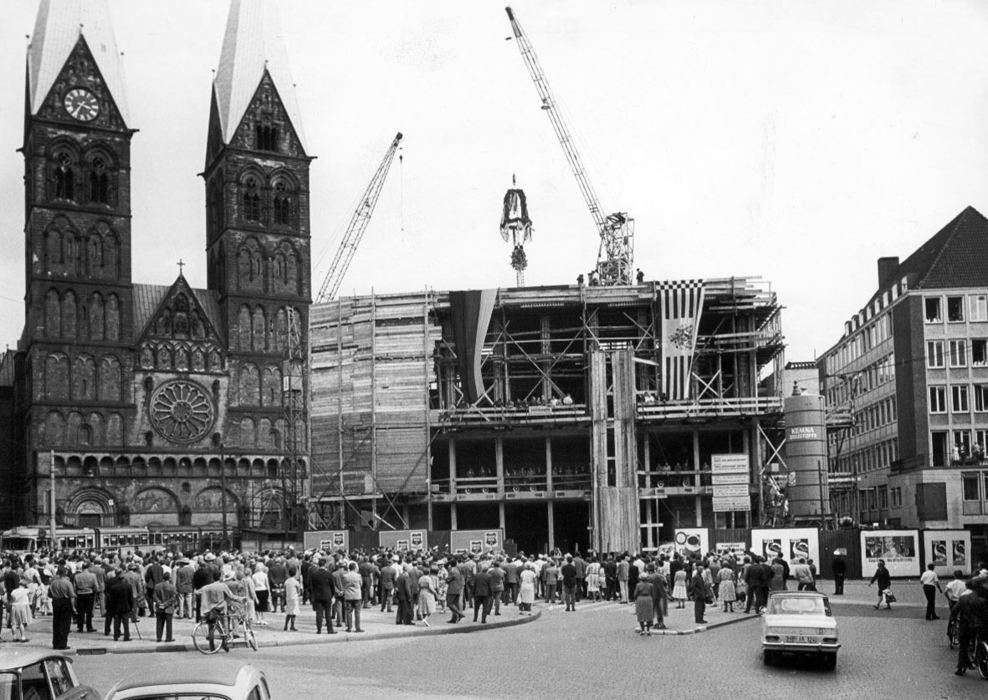 Bremen City Parliament building topping out