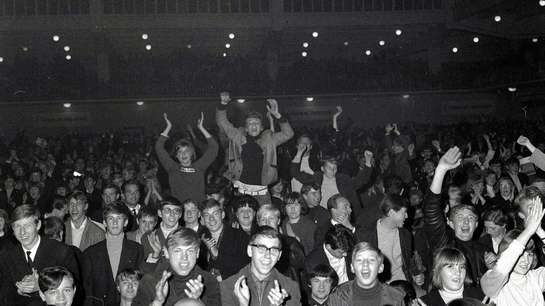 Rolling Stones fans in Hamburg