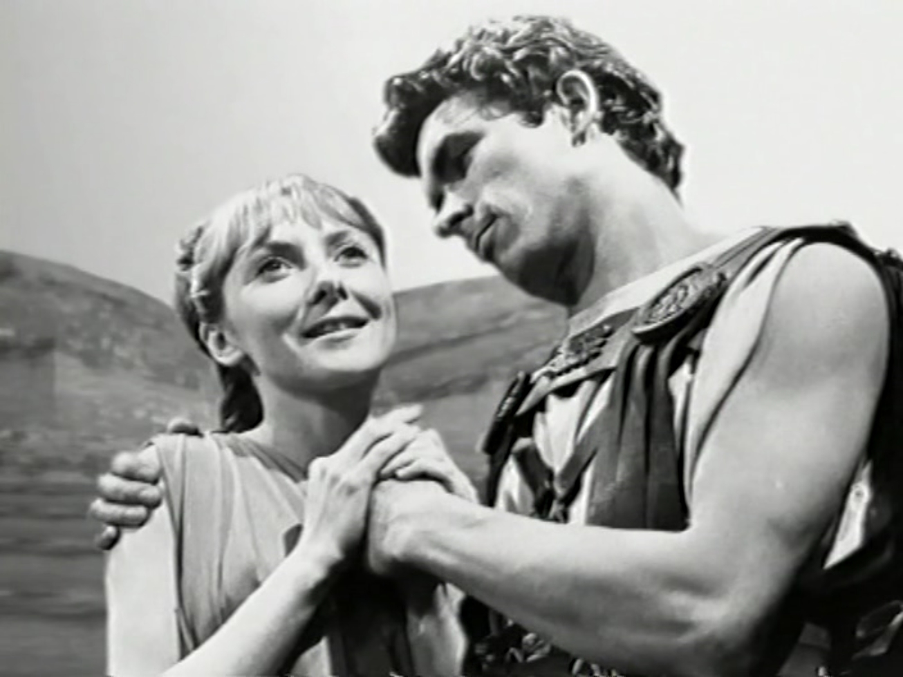 Desc: Vicki and Troilus arm-in-arm.