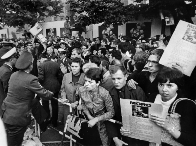 Student protesters outside the Deutsche Oper