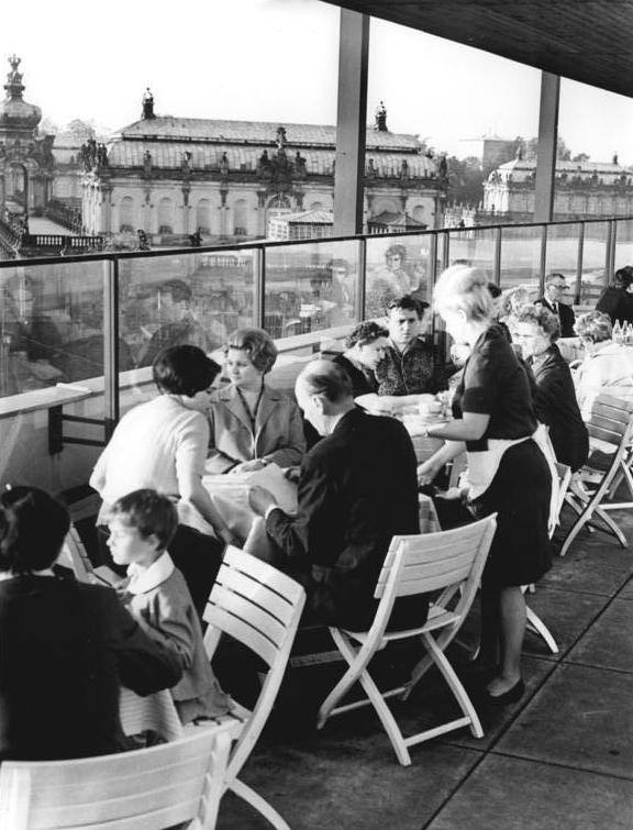 Restaurant complex Am Zwinger, terrace