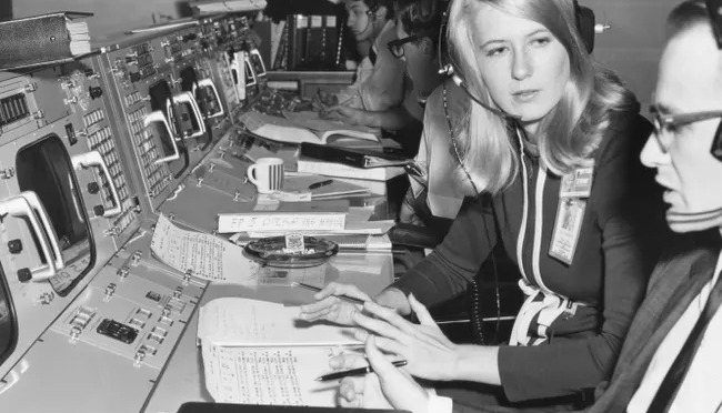 [September 28, 1969] Apollo’s New Muses (Women Behind the Scenes in the Apollo Programme)